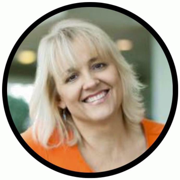 Dr. Sandi Eveleth, Digital Marketing Strategist